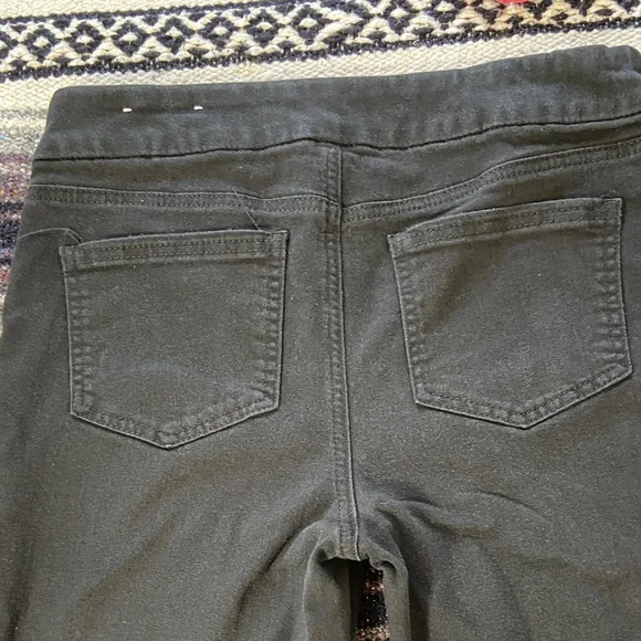 Chico's Sz 0.5 Bundle of 2 Black Brown Pull On Jegging Skinny Stretch Jeans 6R - Picture 7 of 10